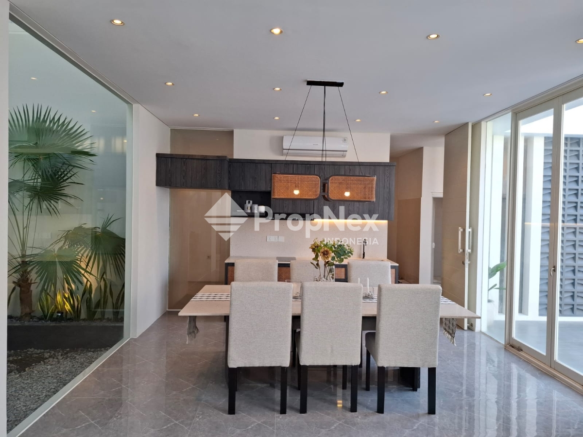 Rumah Bukit Golf International Citraland — foto 5
